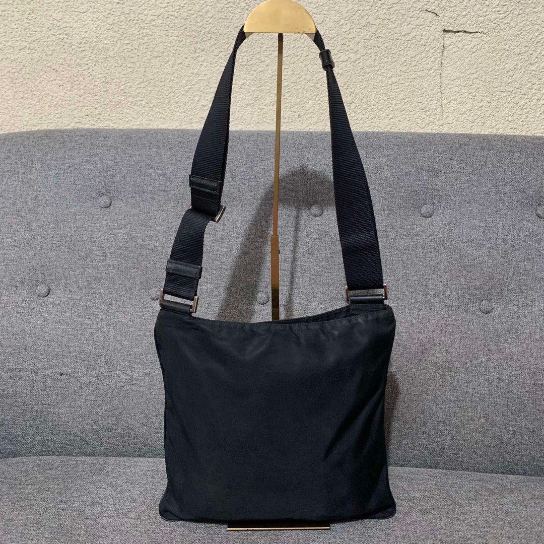 PRADA NYLON SLING BAG (Category: Luxury Bags & Wallets) located in Madrid. Submitted by jhunaceee (Listing ID 1419395800, Image 2). Description: 💯ORIG VERY GOOD CONDITION BAG ONLY.