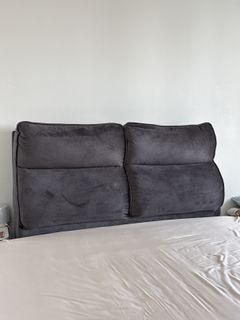 (Category: ) located in . Submitted by bubblespreloved888 (Listing ID 1419399189, Image 1). Description: .