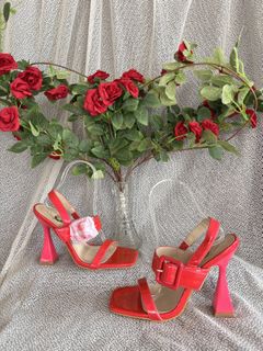 (Category: ) located in . Submitted by vnc.fashion.shop (Listing ID 1419501794, Image 1). Description: .