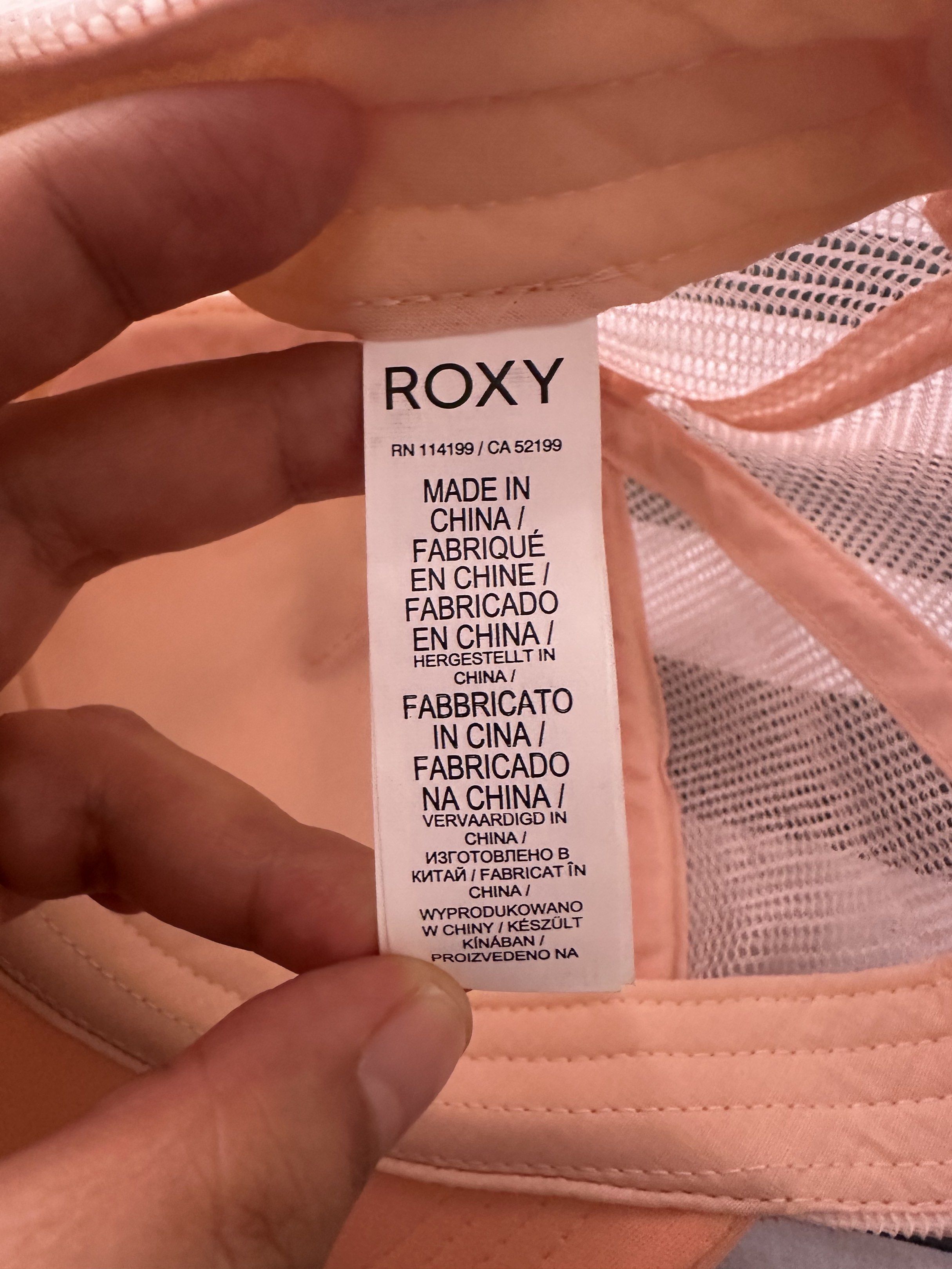 Roxy Womens BTFL Morning Head Gear Cap (Category: Hats & Beanies) located in Las Pinas. Submitted by truecrystal-76d40f (Listing ID 1419415158, Image 3). Description: - Roxy cap with a vibrant striped design. - Features a stylish peach-colored brim. - Designed with a breathable mesh back. - Made in China. - Discontinued model - a unique find! - Adds a pop of color to any outfit..