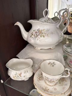 (Category: ) located in . Submitted by vintageloverstore (Listing ID 1419447209, Image 1). Description: .