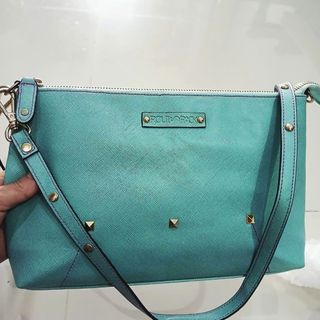 (Kategori: ) berada di . Dikirim oleh yaniginting (ID iklan 1419498433, Gambar 1). Deskripsi: .