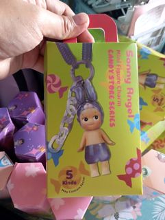 (Category: ) located in . Submitted by an.marie (Listing ID 1419519805, Image 1). Description: .