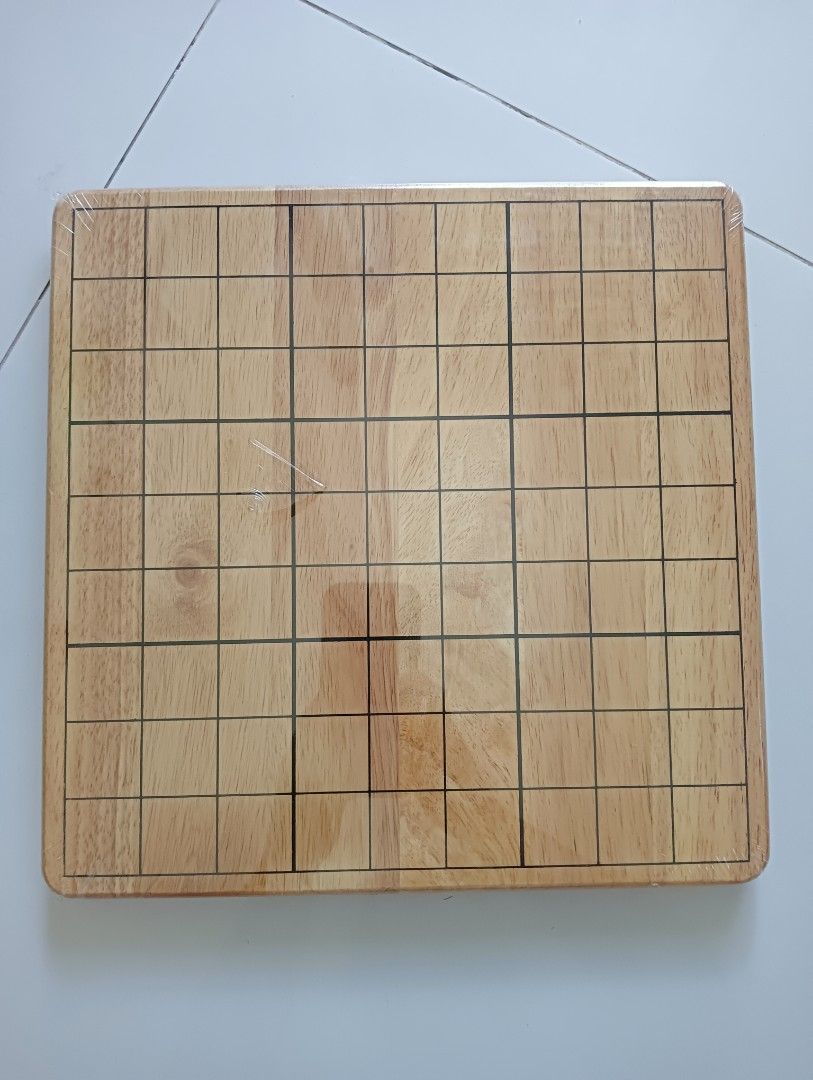 Sudoku (Category: Board Games & Puzzles) located in Porac. Submitted by redapple24 (Listing ID 1419411342, Image 3). Description: damaged box pero bago ang laman. sealed pa ung board nia solid wood. complete.