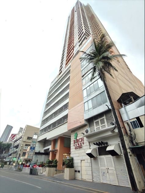 (Category: ) located in . Submitted by pamelatanrealty (Listing ID 1419500180, Image 1). Description: .