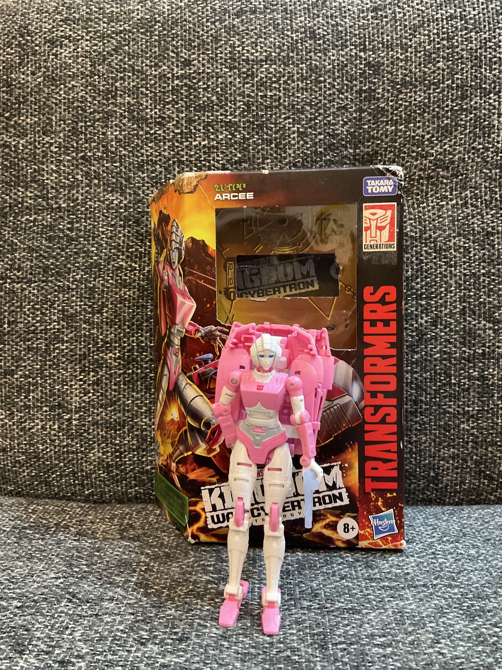 Transformers Generations Arcee (Category: Figurines & Statues) located in Manila. Submitted by tiggershop21 (Listing ID 1419511350, Image 1). Description: - Transformers Generations War for Cybertron Arcee figure - Box shows some wear and tear - Collectible item - OFFICIAL TAKARA TOMY & Hasbro mop: gcash mod: JnT, Grab, Lalamove.