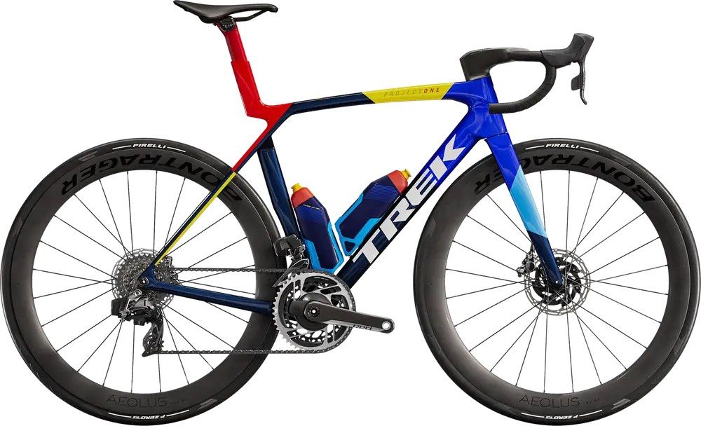 Trek Madone SLR Frameset + Integrated cockpit + SRAM Red E1 AXS Powermeter Groupset Frameset + Groupset bundle deal | Size S/M avail | DT Swiss | Bontrager | Roval CLX | Bora WTO Ultra | Lightweight Wheelset | Just missing wheels for complete build! (Category: Bicycles) located in Singapore. Submitted by echocycling (Listing ID 1419581263, Image 1). Description: What’s included - Frameset + SRAM Red E1 PWM Groupset + Trek integrated cockpit: $9,5