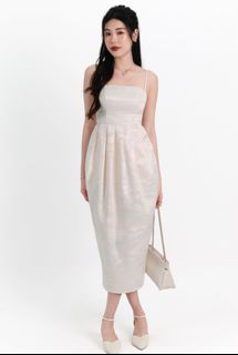 (Category: ) located in . Submitted by boutiquette (Listing ID 1419532953, Image 1). Description: .
