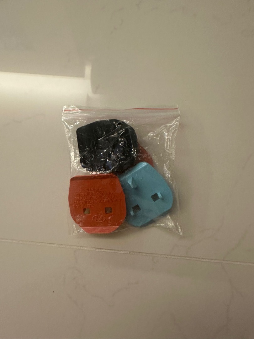 Universal Plug Adapters, Computers & Tech, Parts & Accessories, Cables ...