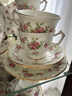 (Category: ) located in . Submitted by vintageloverstore (Listing ID 1419448338, Image 1). Description: .