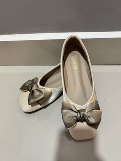 (Category: ) located in . Submitted by jl_my (Listing ID 1419420842, Image 1). Description: .