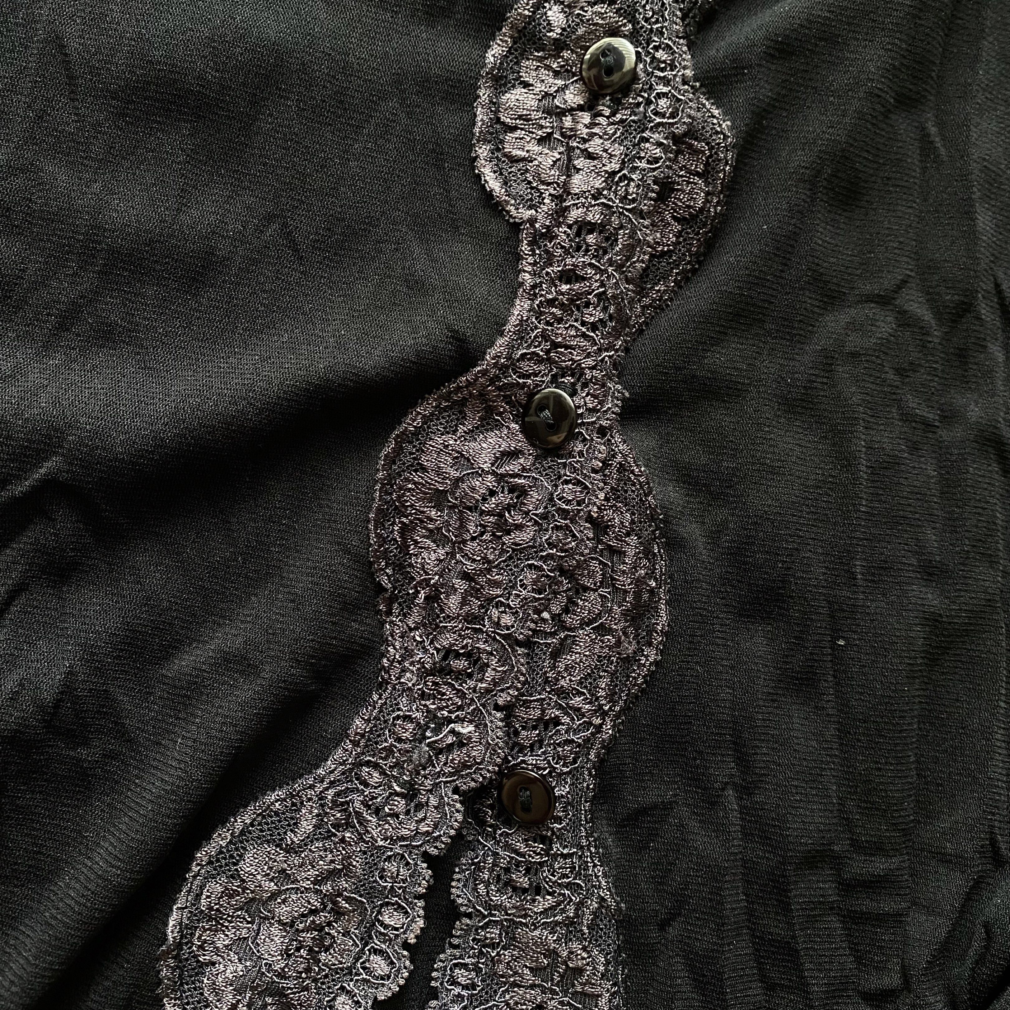 y2k vintage black lace button up top (Category: Longsleeves) located in Cebu City. Submitted by rylscloset (Listing ID 1419445978, Image 3). Description: 💗 super cute 💗 gorgeous lace details 💗 light and comfortable 💗 does not itch!.