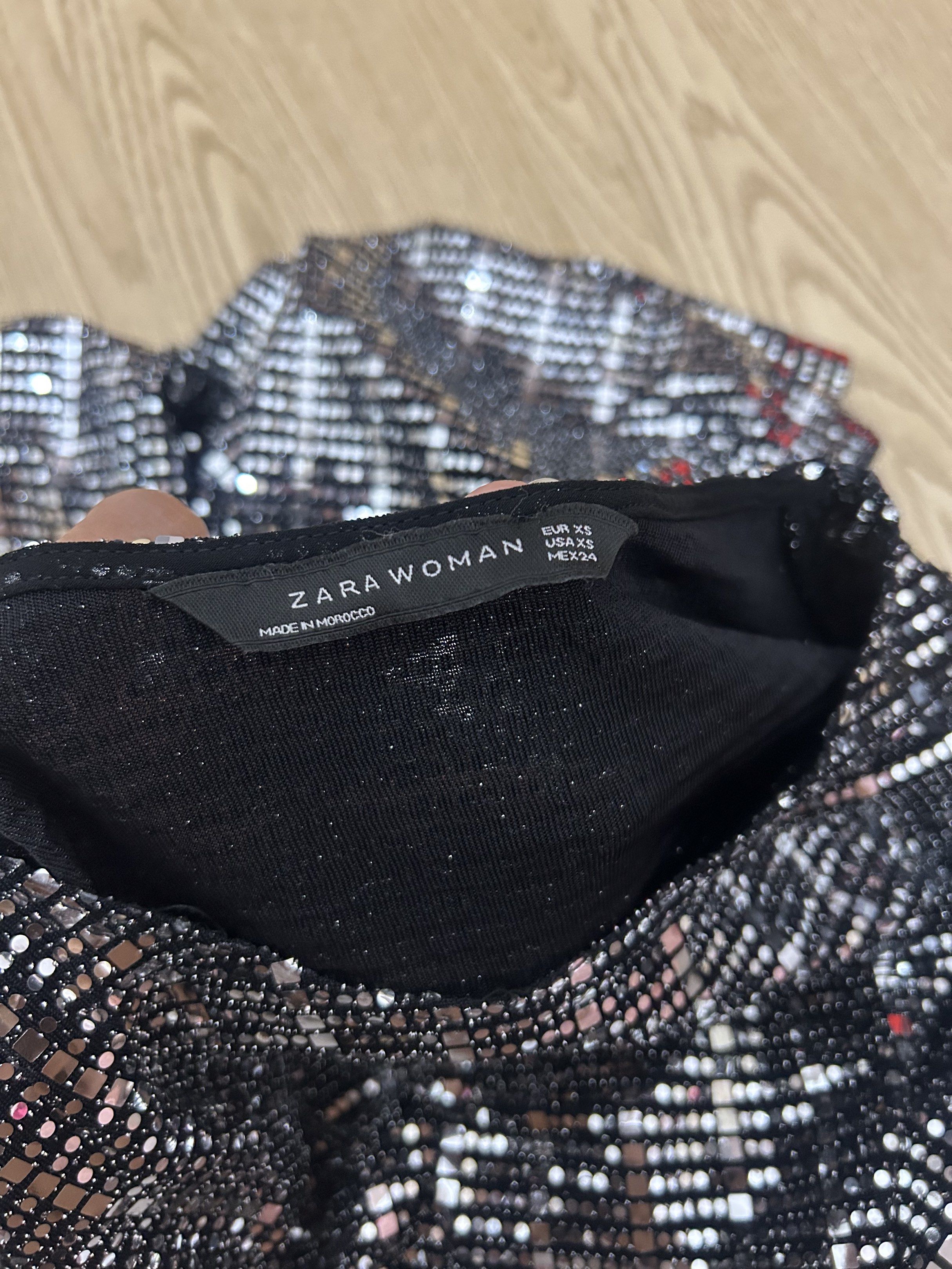 Zara Silver Sequin Evening Dress XS (Category: Dresses) located in Carmona. Submitted by anj.dee (Listing ID 1419543025, Image 3). Description: - All-over sequins - Size: XS - Features: Waist cut-out, long sleeves, round neckline, bodycon fit - Material: Shiny silver - Super nice in actual - Ideal for parties and special occasions - Your glow is even more beautiful when the light hits you. You really shine bright. - Best fit for size 25-26” waist