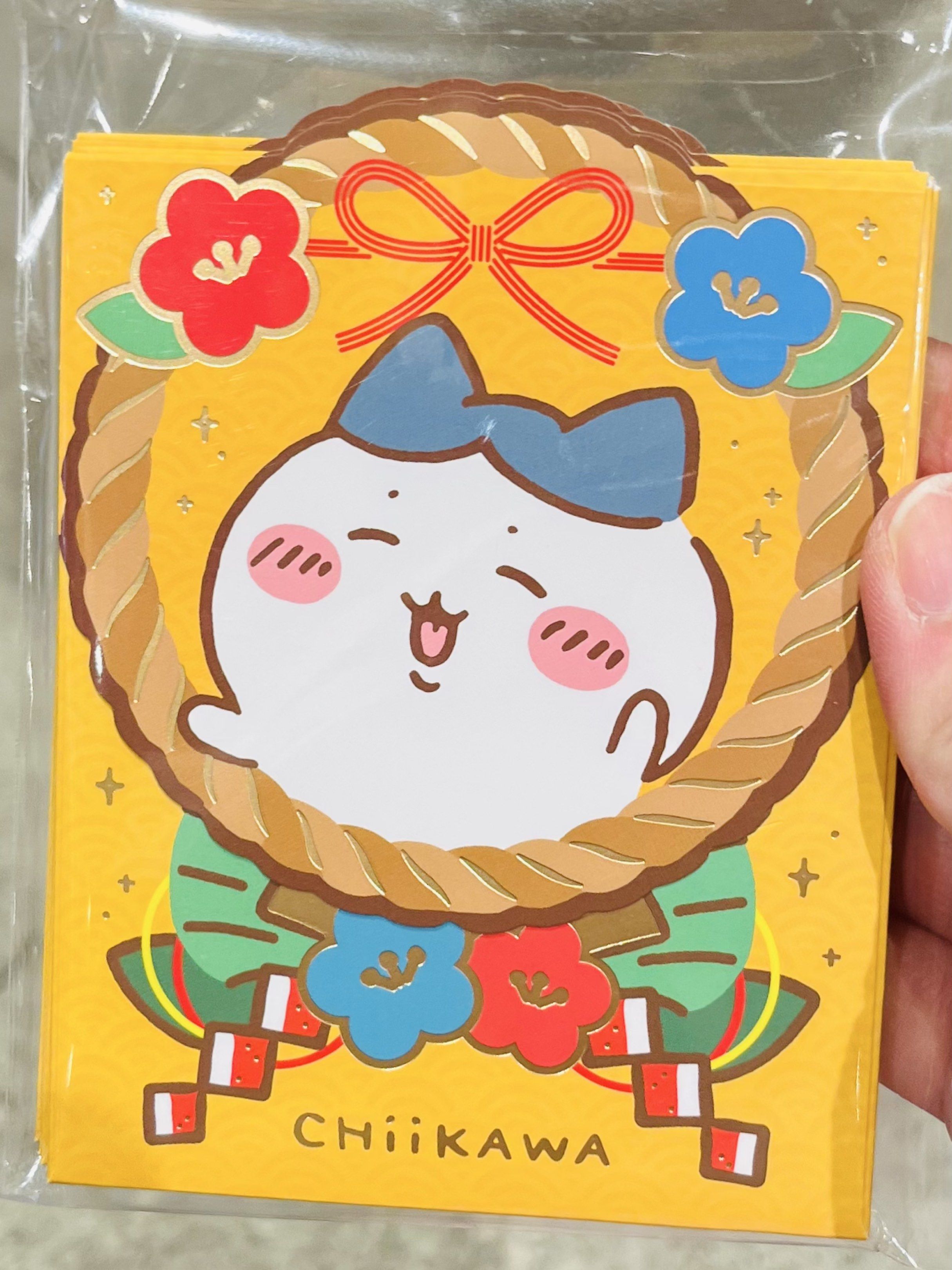 新年限定🧧現貨 ( 8個) 正版 CHIIKAWA 公仔 和風燙金利是封 新年利是封 兔兔公仔 小白公仔 吉伊公仔 結婚紅包 結婚禮封 收藏珍藏 NEW YEAR RED POCKETS PACK GREETING GIFT （分類：文具及工藝 - 節日佈置及裝飾）位於 Hong Kong。 由 swroom 提交（商品編號 1419733838，圖片 3）。簡介： 🚚 🎁 只限郵寄運送 🎁 ▫️▫️商品詳情▫️▫️ 💖$68 包(8個) ，$ 130 兩包，全新未開封 ❣️ 節日銷情迅速請早訂購售完即止❣️ 🛍更多最新禮品玩具 follow us ： carousell.com/swroom ▫️▫️購買付款詳情 ▫️▫️ 📥 請 INBOX PM下單購買須提供以下資料 ： 1. 選擇付款方式 : PAYME / FPS / ALIPAYHK 2. 選擇郵寄方式： 📮 $6 up 本地平郵 ( 一般情況 2-3 工作天寄出 ) 📦 SF順豐到付 - 收貨時付運費 📦