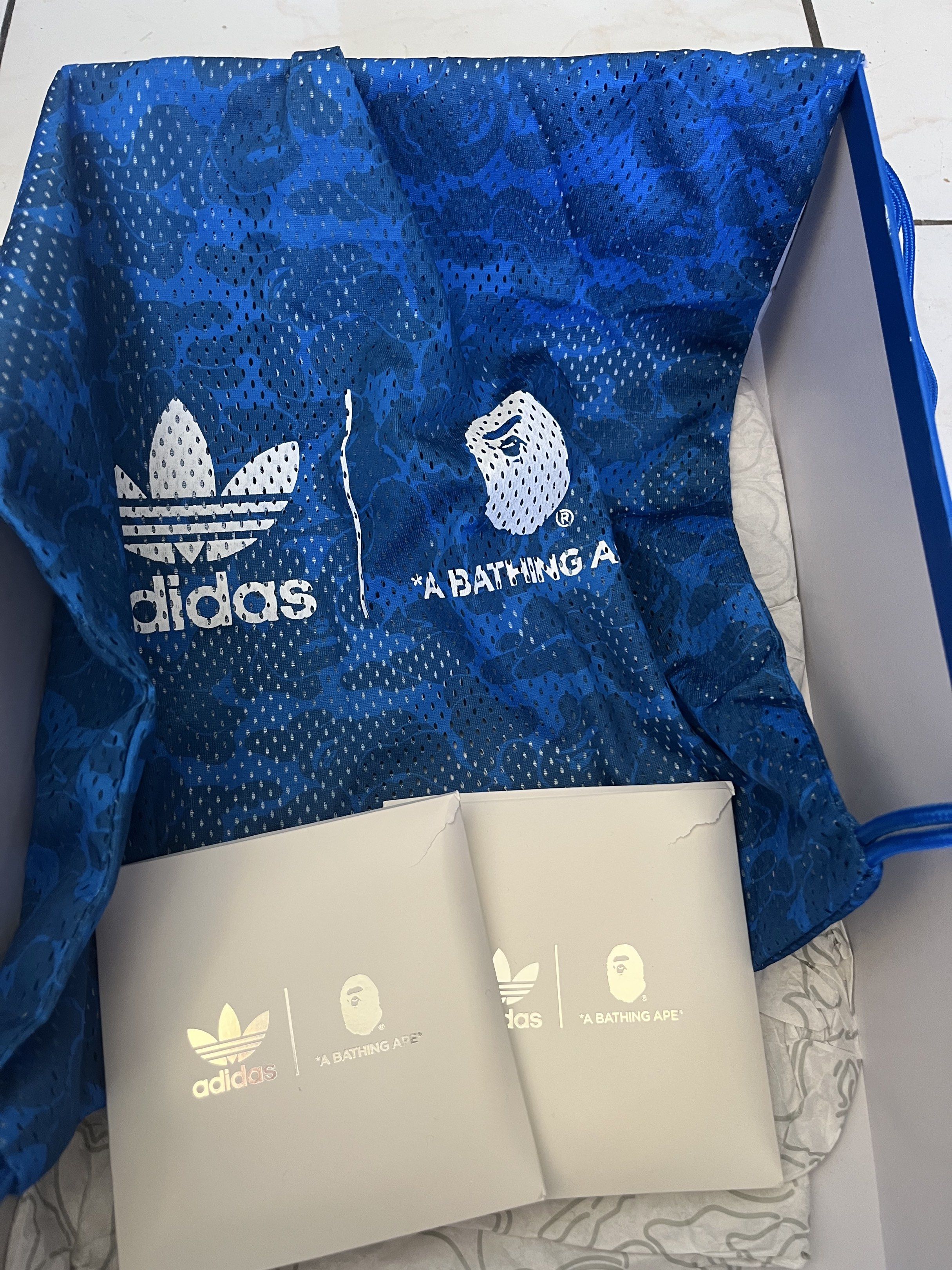 Adidas Stan Smith G Bape (Category: Sneakers) located in Cainta. Submitted by saminjess (Listing ID 1419741534, Image 3). Description: - Adidas Stan Smith G Bape sneakers - Size: US 12 - Includes: Original box (no lid), dust bag, and tags Loc: Cainta, Rizal.