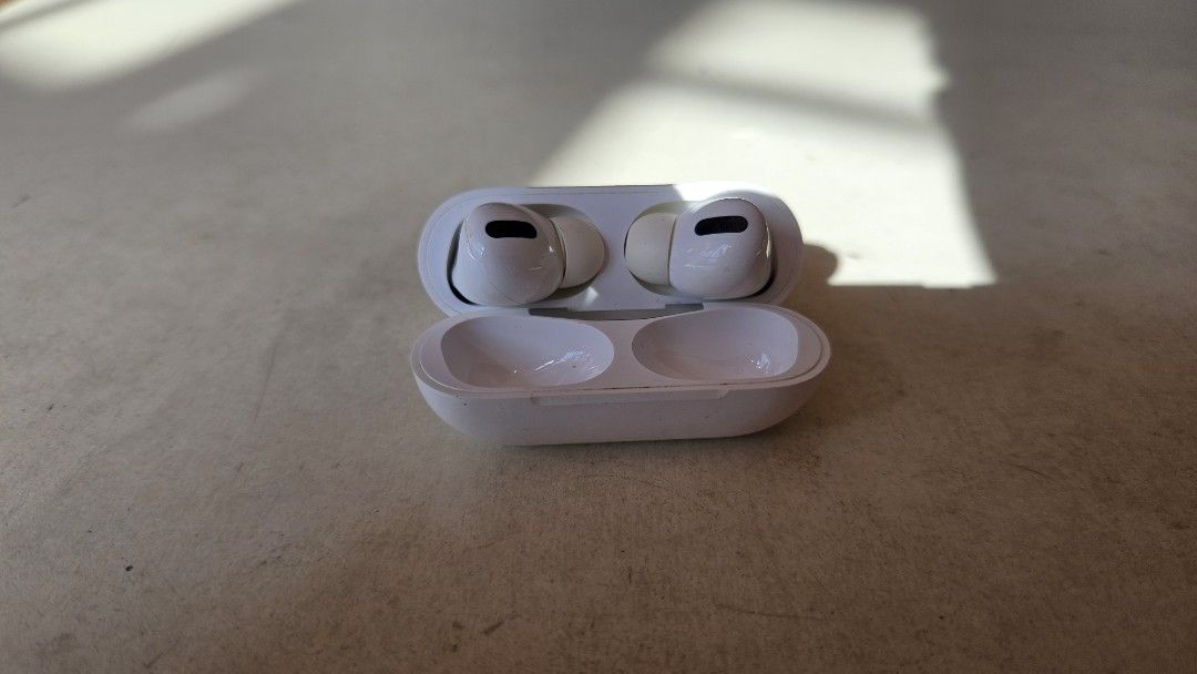 Apple AirPods Pro65561356889475112