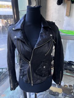 (Category: ) located in . Submitted by lattethrift21 (Listing ID 1419638654, Image 1). Description: .
