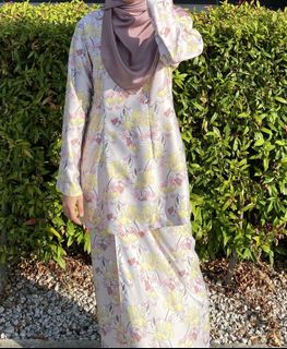 (Category: ) located in . Submitted by 4miyaaa (Listing ID 1419770451, Image 1). Description: .