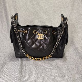 （分類：）位於 。 由 HeungsResell 提交（商品編號 1419719774，圖片 1）。簡介： 。