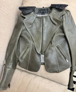 （分類：）位於 。 由 chanmpv 提交（商品編號 1419754961，圖片 1）。簡介： 。