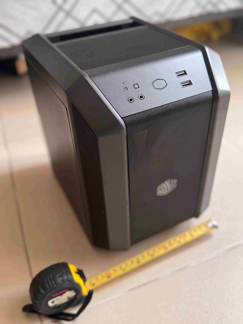 Cooler Master Mastercase H100 ITX casing (Category: Computer Parts) located in Makati City. Submitted by catalinolilia (Listing ID 1419611887, Image 2). Description: - Cooler Master Mastercase H100 ITX casing - Compact design - Front panel USB and audio ports - Includes: - Case - Mounting bracket - Original box included - Manual Note : missing video screw cover.