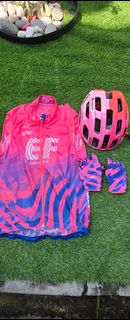 (Category: ) located in . Submitted by brandedoutfitapparell (Listing ID 1419746033, Image 1). Description: .