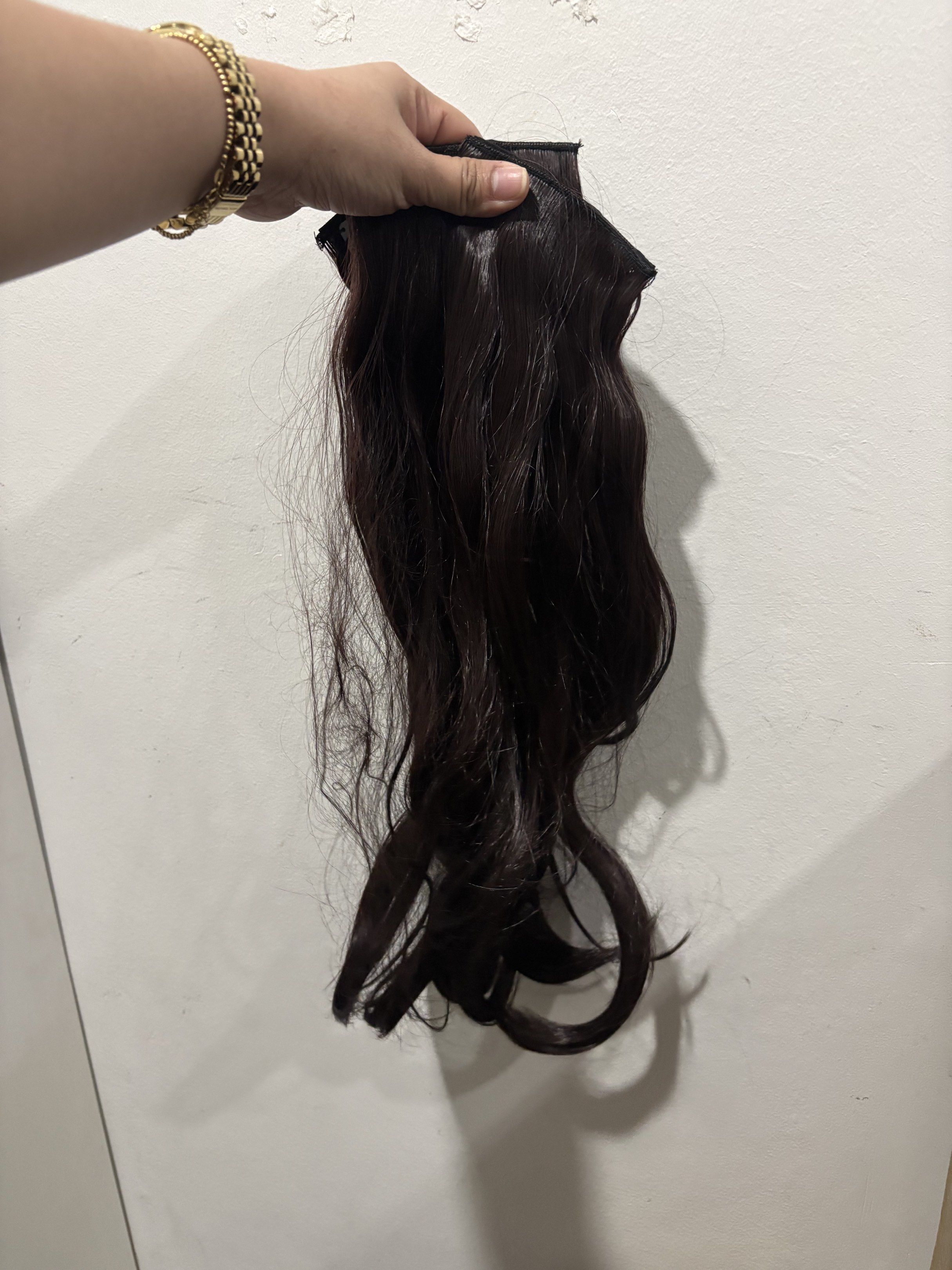 Dark brown hair extension (3 clips) (Category: Hair Accessories) located in Quezon City. Submitted by cesscstr (Listing ID 1419617569, Image 2). Description: Used once, actual pic posted.