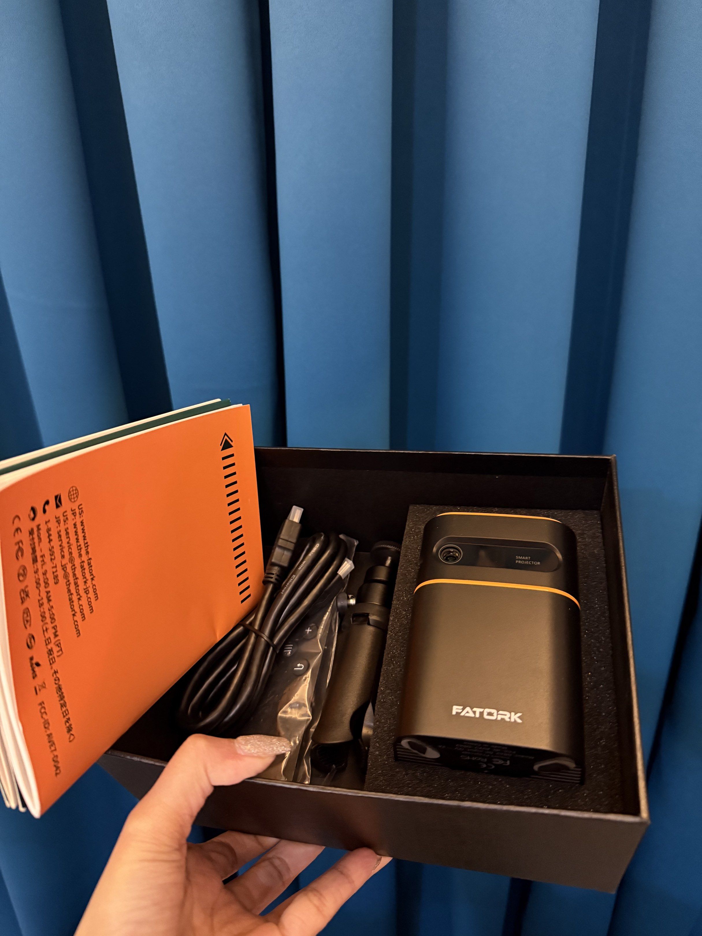 FATORK MINI PROJECTOR (Category: Projectors) located in Manila. Submitted by smteleron03 (Listing ID 1419767253, Image 3). Description: Bought in US Rfs: Declutter Slightly nego Orig price in PH 19k +++.
