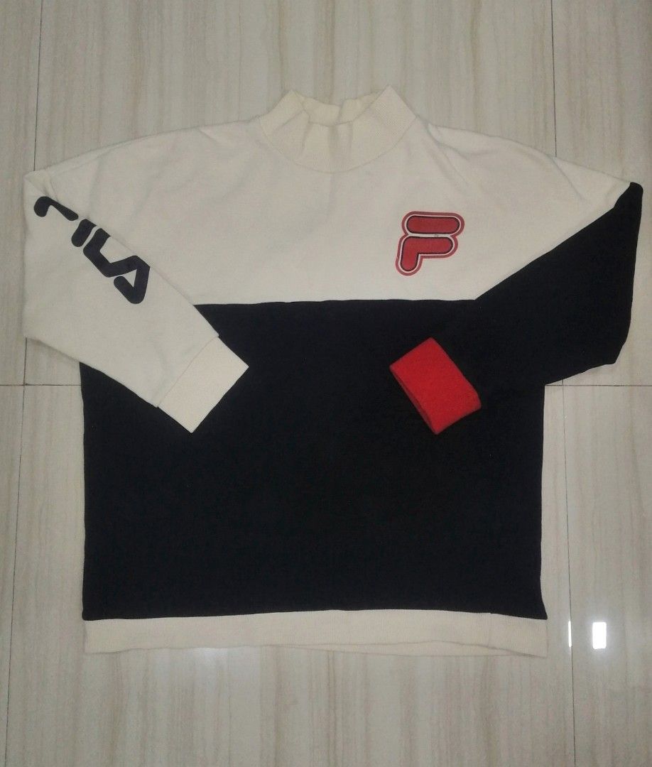 Fila Tracksuit Set - White and Navy (Category: Sets & Coordinates) located in Manila. Submitted by grovesthrift (Listing ID 1419704045, Image 2). Description: - Fila tracksuit set - Color: White and Navy Blue - UNiSEX - Size: M womens - Size: S mens - Top: Color-block design, Fila logo on chest and sleeve - Pants: White stripe detail, Fila logo on left leg - Made in China.