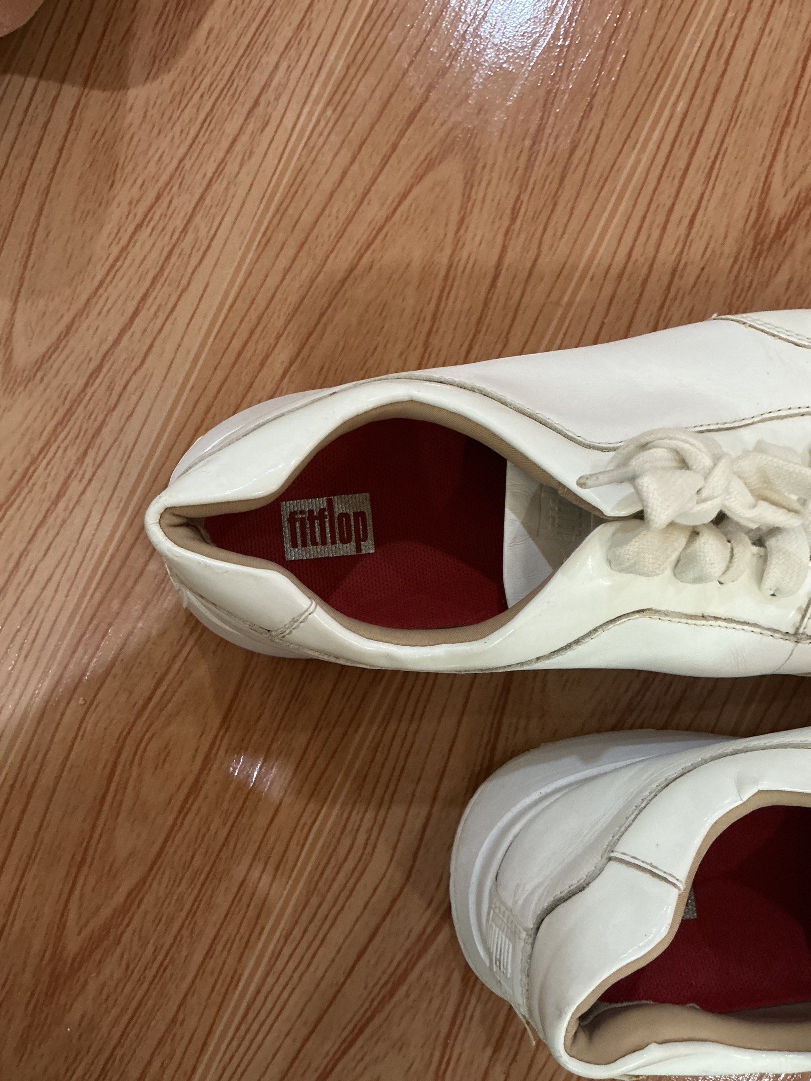 Fitflop sneakers (Category: Sneakers) located in Tacloban City. Submitted by pauuquin (Listing ID 1419740117, Image 3). Description: RFS: decluttering. Item is still in a good condition and is 100% authentic. (Bought in Kuwait) This is my last price for this item. payment first. PM me for more photos. Payment is thru gcash only. Sf shouldered by buyer..