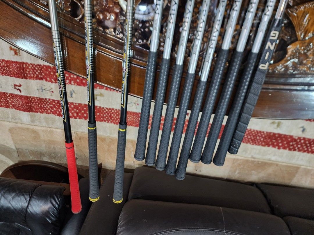 Golf Set (Category: Golf) located in Paranaque City. Submitted by manilagolfmarket (Listing ID 1419632191, Image 3). Description: For Sale Golf Set. *Srixon Gie Miyazaki R flex graphite shaft irons *Taylor Maxe XR R7 3&7 woods *Taylor XR R7 10.5° driver *Ping putter *Srixon bag included for only 25.3k pick up Bf Paranaque free shipping within MM..