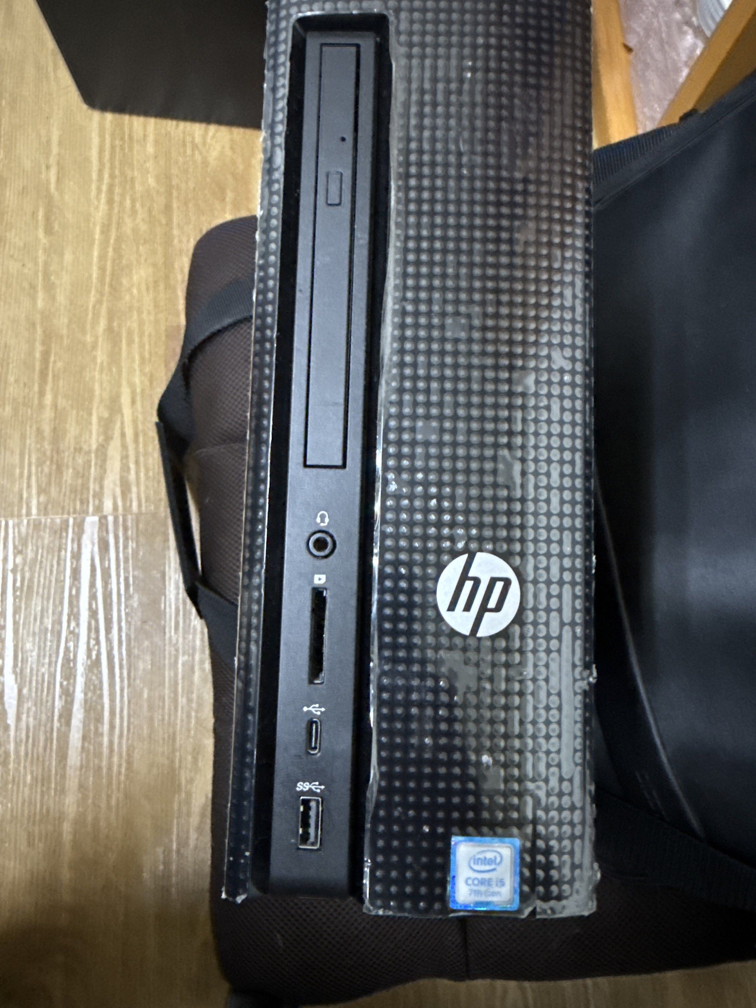HP Desktop PC - Intel Core i5, 8GB RAM65561095102849112