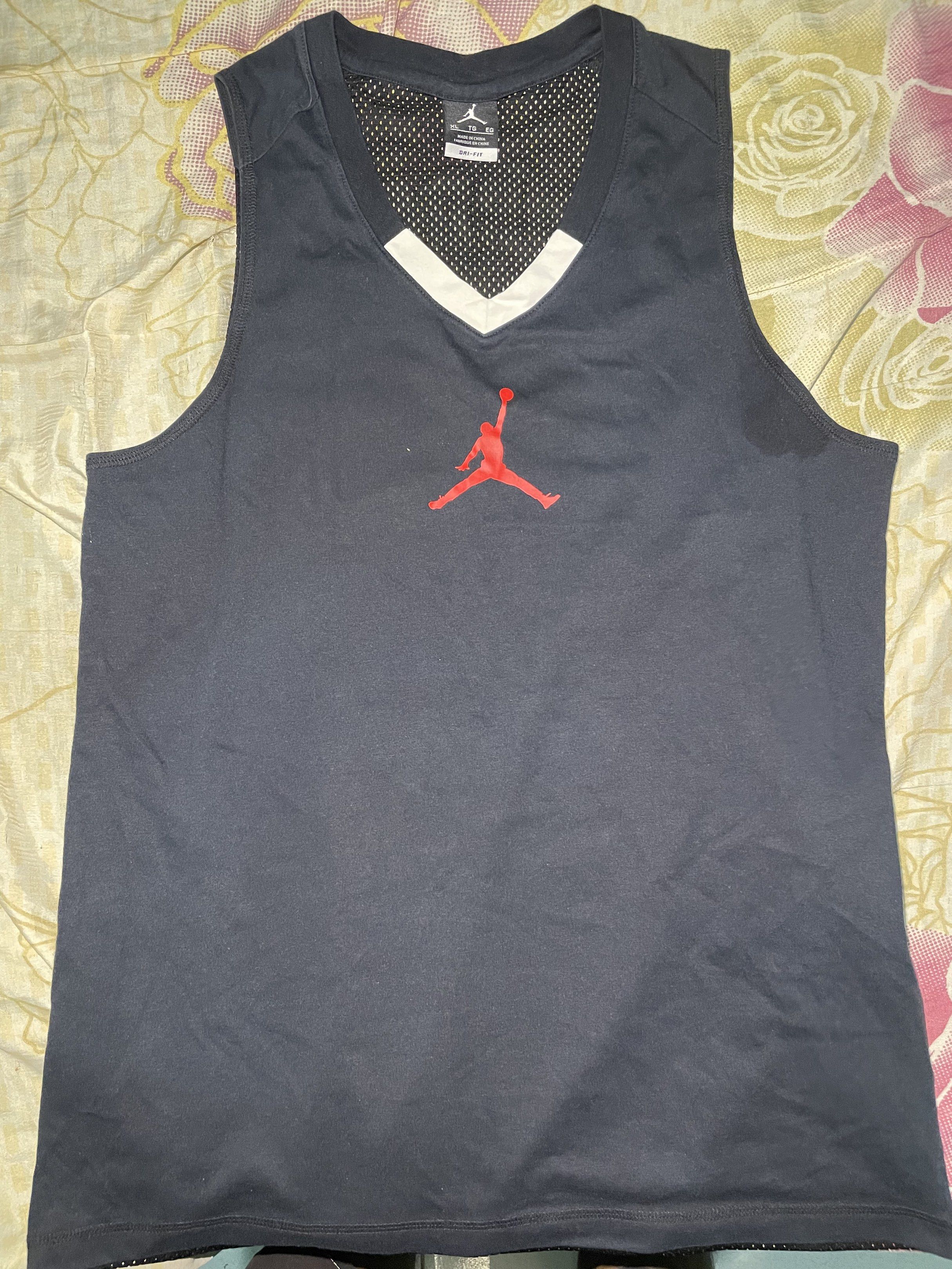 Jordan Dri-FIT Tank Top (Category: Activewear) located in Tagbilaran City. Submitted by thrifter23 (Listing ID 1419718377, Image 1). Description: Dimes 20x29 No issues, intack print Dm!!.