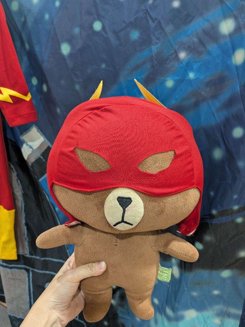 Justice League- The Flash Costume (Category: Babies & Kids Fashion) located in Manila. Submitted by jenley110 (Listing ID 1419729771, Image 2). Description: Red The Flash costume from Justice League Unlimited. Includes mask. Great for dress-up!.