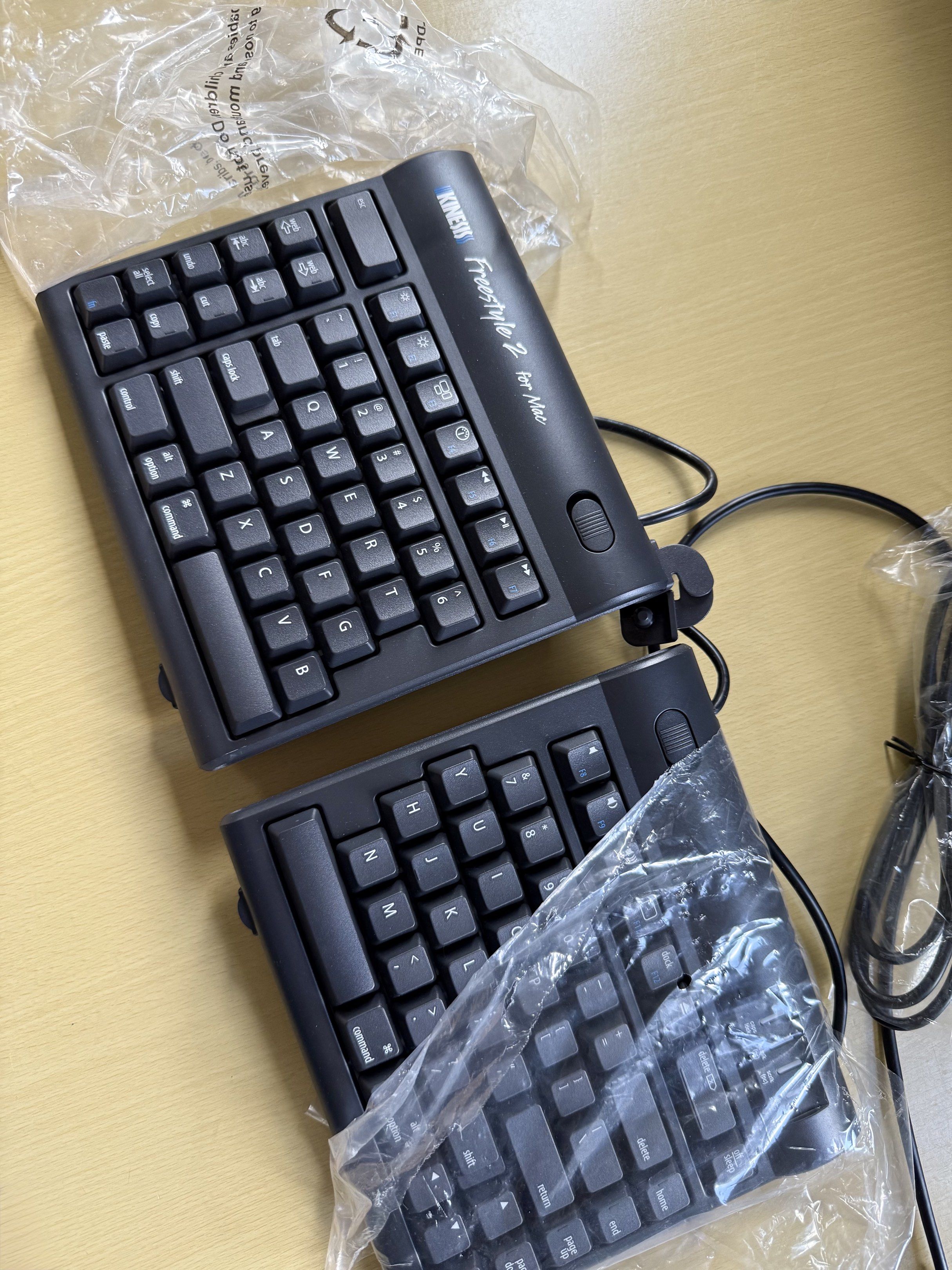 Kinesis Freestyle 2 V3 Keyboard for Mac (Category: Computer Keyboard) located in Manila. Submitted by shopsbyncs (Listing ID 1419752738, Image 2). Description: .