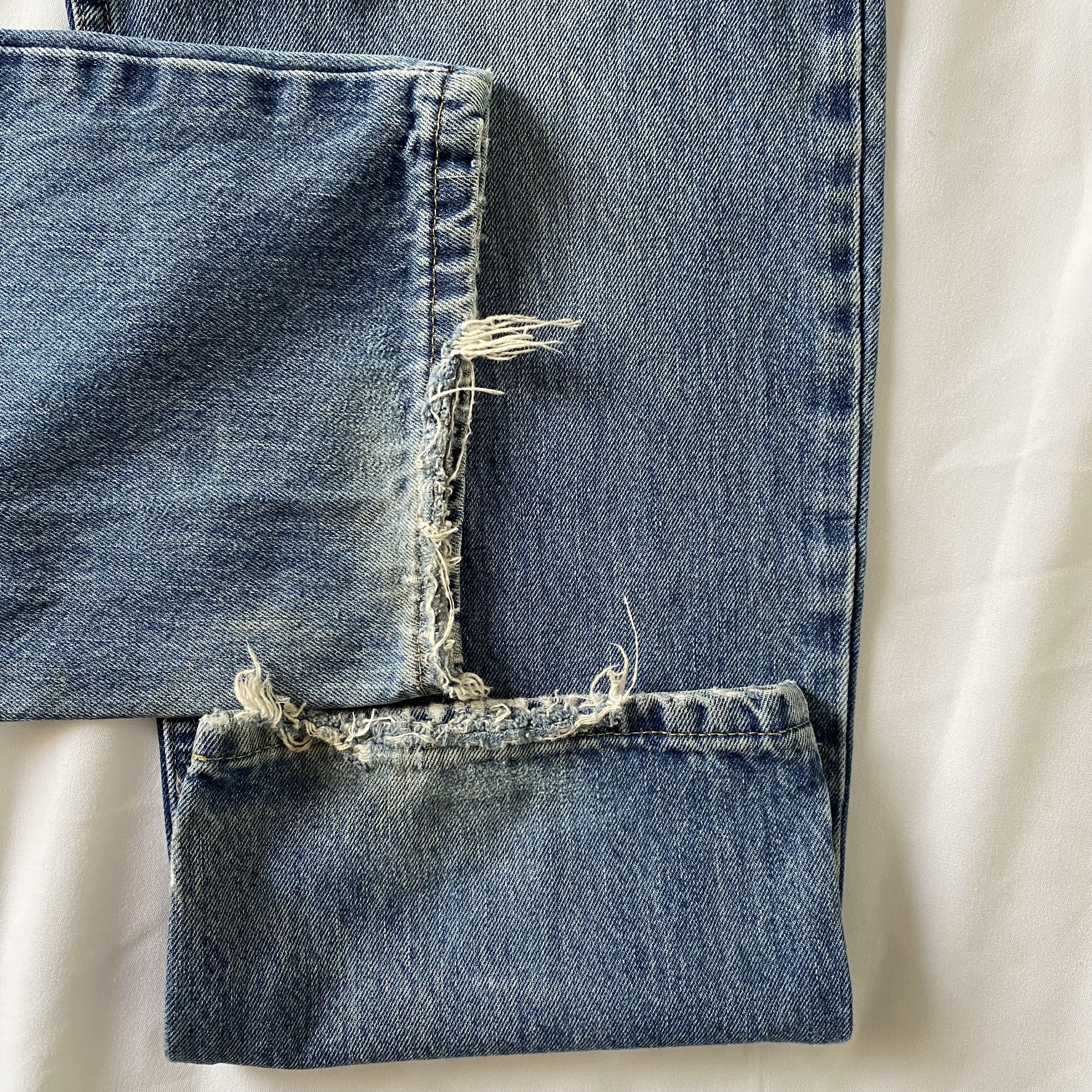 Kirkland Jeans (Category: Jeans) located in Makati City. Submitted by quickfinds (Listing ID 1419598016, Image 2). Description: Used but very presentable Size 36 (i use a belt!) .