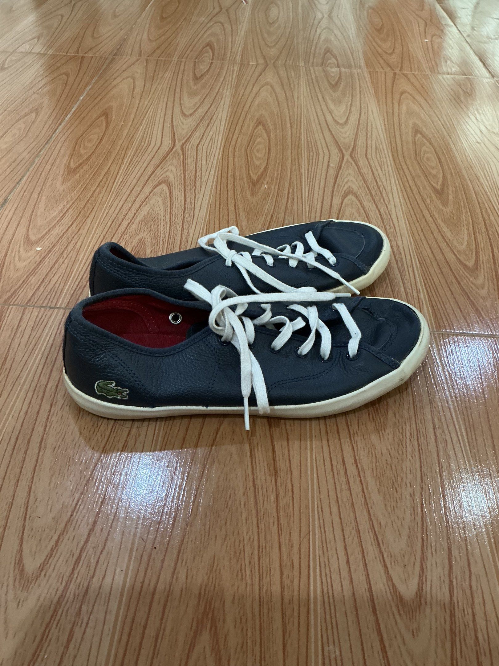 Lacoste shoes women (Category: Sneakers) located in Tacloban City. Submitted by pauuquin (Listing ID 1419741718, Image 1). Description: RFS: decluttering. Item is still in a good condition and is 100% authentic. (Bought in Kuwait) This is my last price for this item. payment first. PM me for more photos. Payment is thru gcash only. Sf shouldered by buyer..