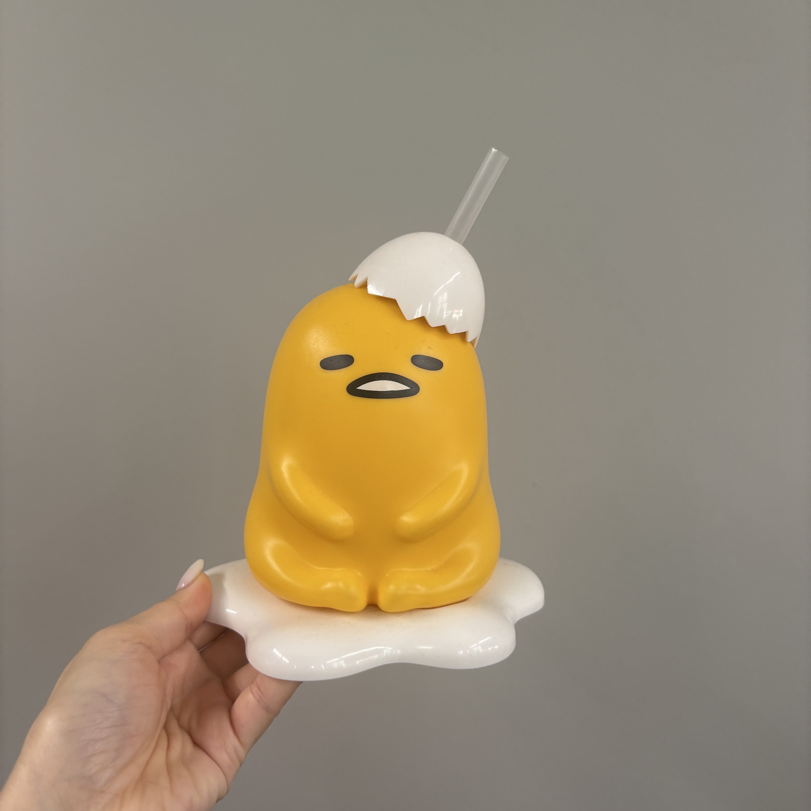thumbnail: Sanrio Gudetama The Lazy Egg Ornament - Onbreekbare Decoupage Kerstdecoratie - 10,6 Cm
