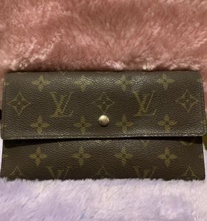 (Category: ) located in . Submitted by ncjnc (Listing ID 1419715144, Image 1). Description: .