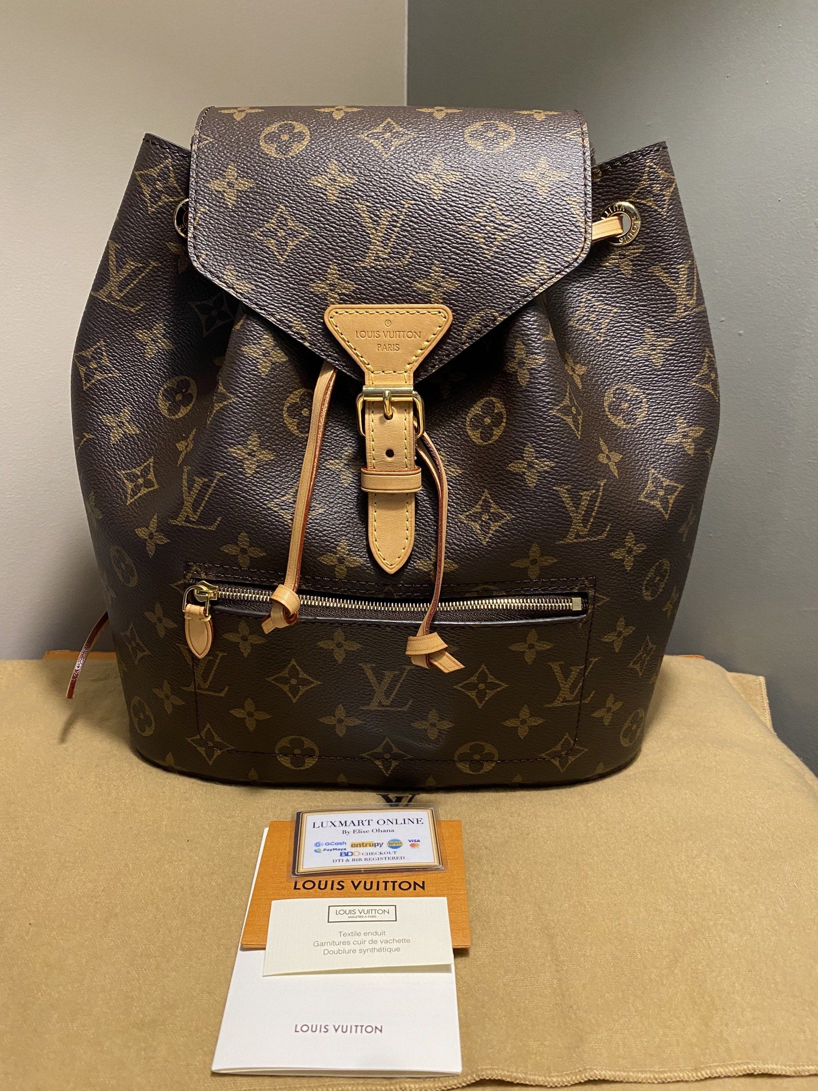 Lv Montsouris Backpack (Category: Luxury Bags & Wallets) located in Iloilo. Submitted by eliseohana (Listing ID 1419619777, Image 1). Description: .