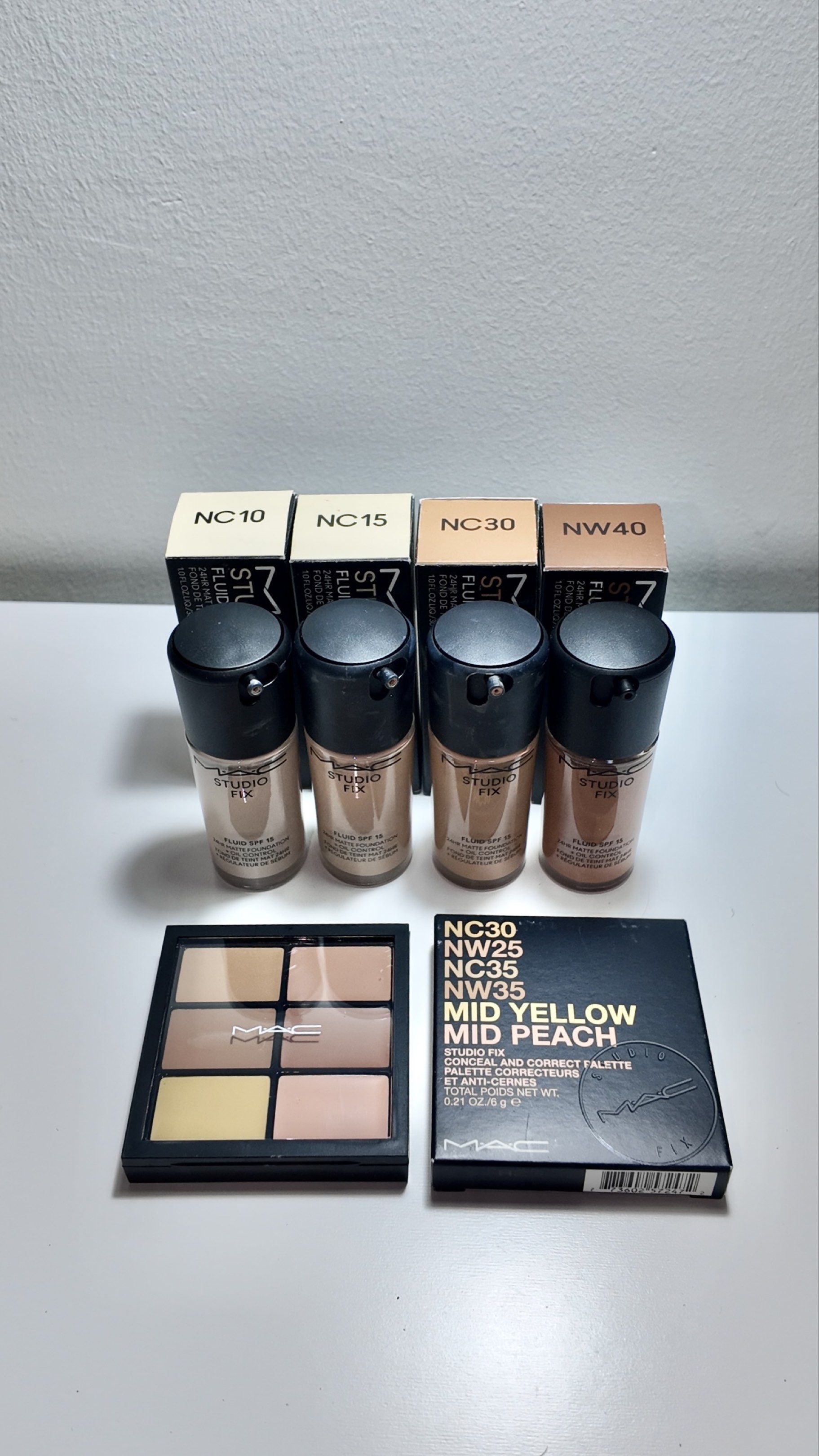 MAC Studio Fix Fluid Foundation & Conceal and Correct Palette (Category: Makeup) located in Manila. Submitted by shop.reg (Listing ID 1419763248, Image 1). Description: MAC Studio Fix Fluid SPF 15 NC10 / NC15 / NC30 ₱1600 NW40 ₱2000 MAC Studio Fix Conceal & Correct Palette ₱1700.