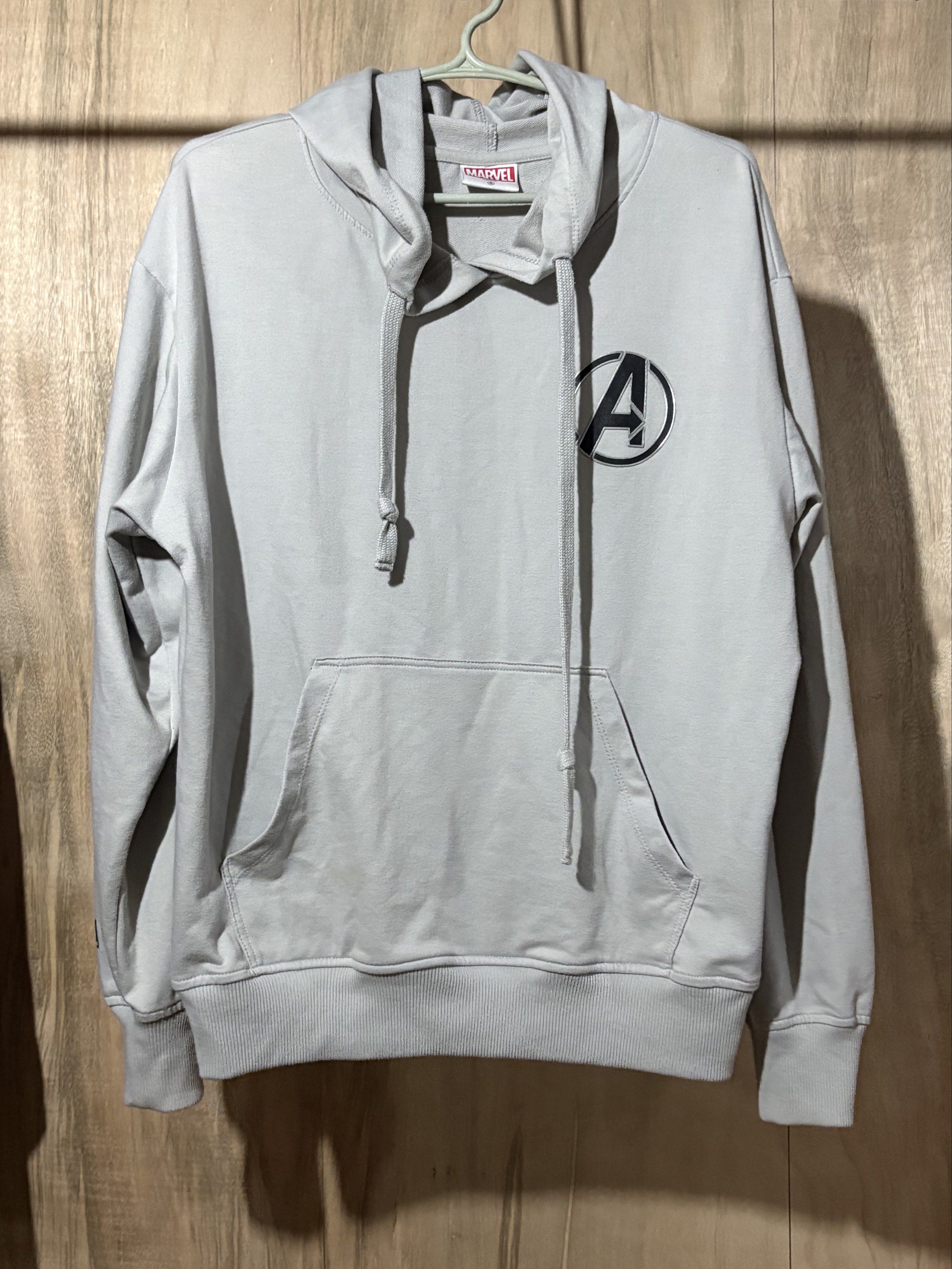 Marvel Avengers Hoodie (Category: Hoodies) located in Manila. Submitted by angelrm (Listing ID 1419596051, Image 1). Description: S to M.