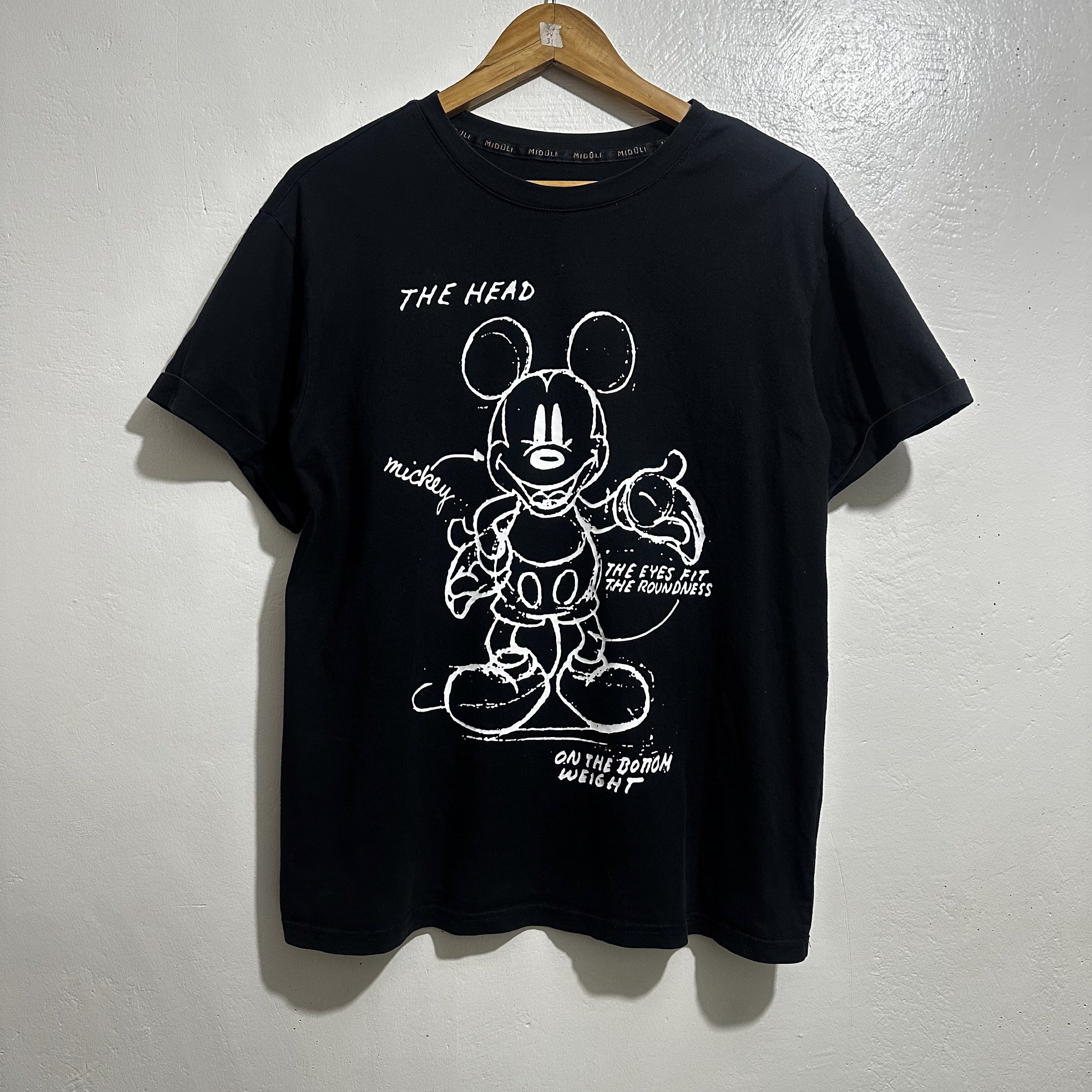 Mickey Mouse Black Graphic Tee (Category: Tshirts & Polo Shirts ) located in Angeles City. Submitted by eemps (Listing ID 1419704286, Image 1). Description: Size: L-XL (Women).
