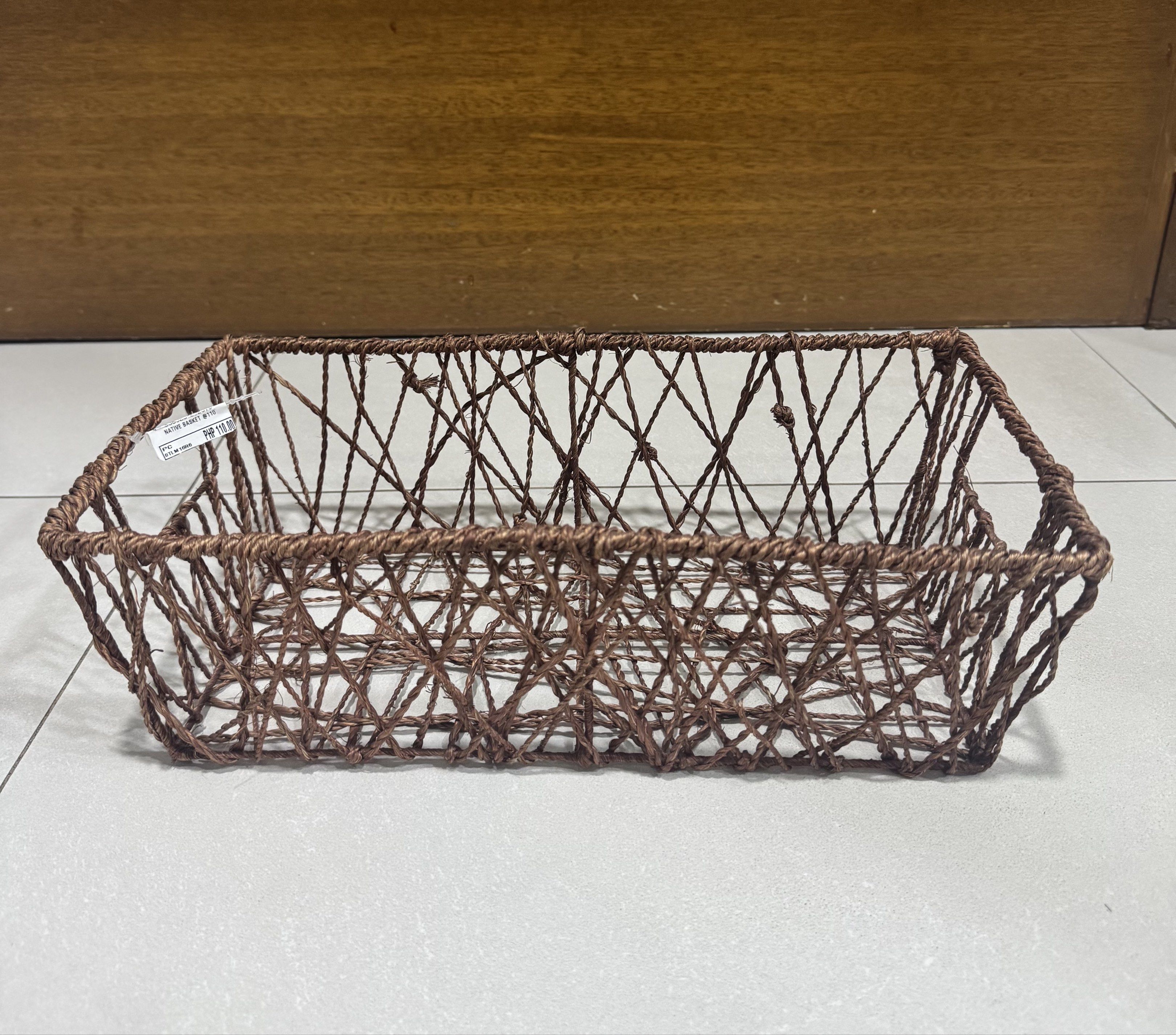 Native Basket (Category: Storage Boxes & Baskets) located in Manila. Submitted by chinchinshaven (Listing ID 1419718389, Image 1). Description: .