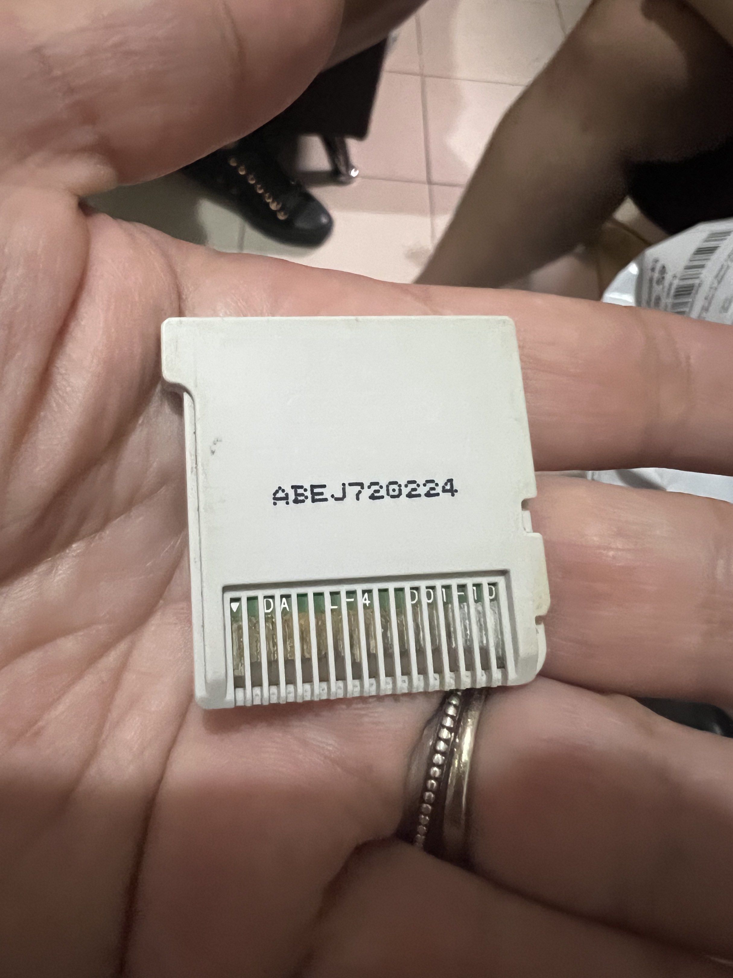 New Super Mario Bros. 2 - Nintendo 3DS (Category: Nintendo) located in Bacoor. Submitted by faith.hope.love28 (Listing ID 1419625274, Image 2). Description: nagkamali ng bili. DSI Lang ung nintendo namin😓.