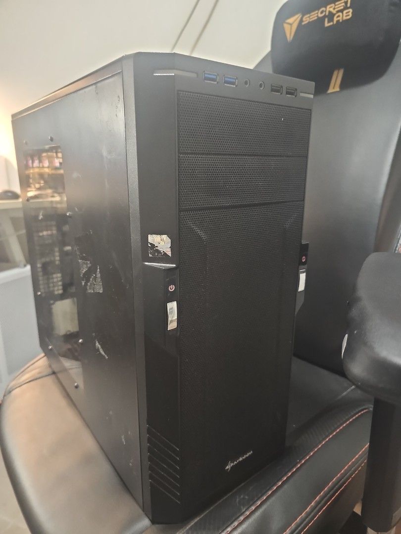 Pc Case451056617747261440