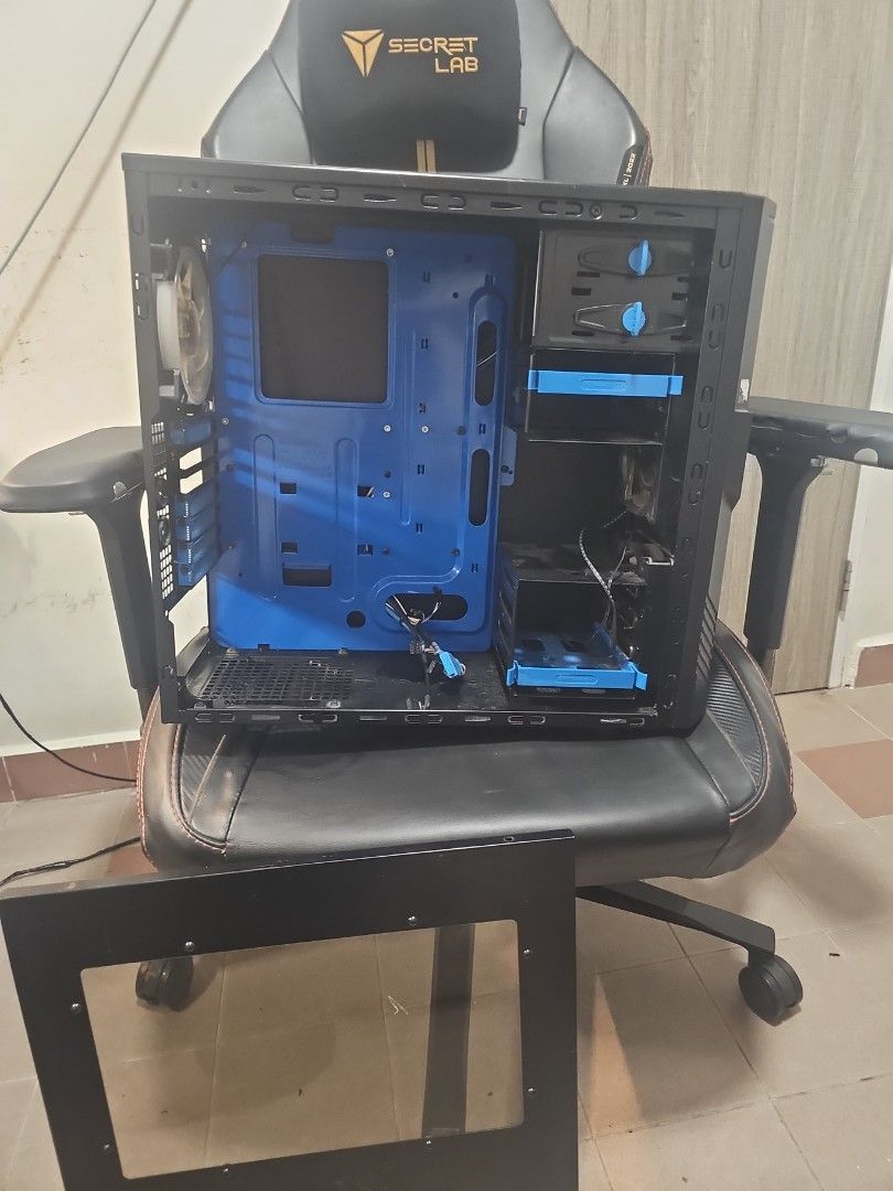 Pc Case451056617747261441
