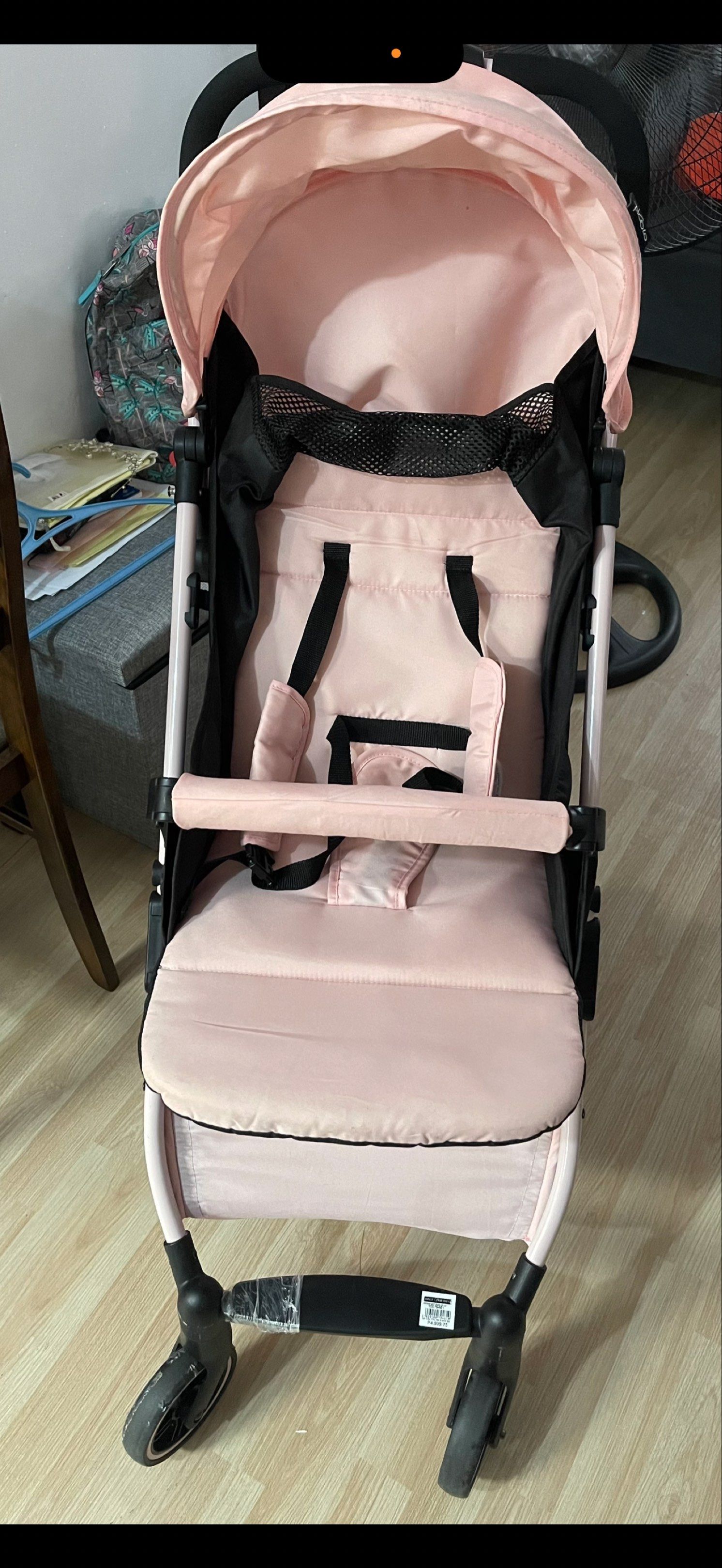 Picolo Stroller - Nb to 36m (Category: Strollers) located in Antipolo. Submitted by marj_11 (Listing ID 1419733703, Image 3). Description: .