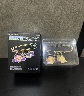 (Category: ) located in . Submitted by platinumtoyssg (Listing ID 1419744812, Image 1). Description: .