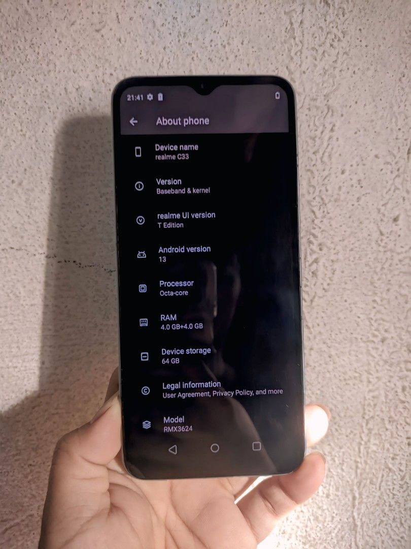 Realme C33 (Category: Realme) located in Quezon City. Submitted by chel2704 (Listing ID 1419686664, Image 2). Description: No issue Realme c33 Unit only 4+4/64, 5000mah 50mp cam, Android charger. Loc: Qc Commonwealth .